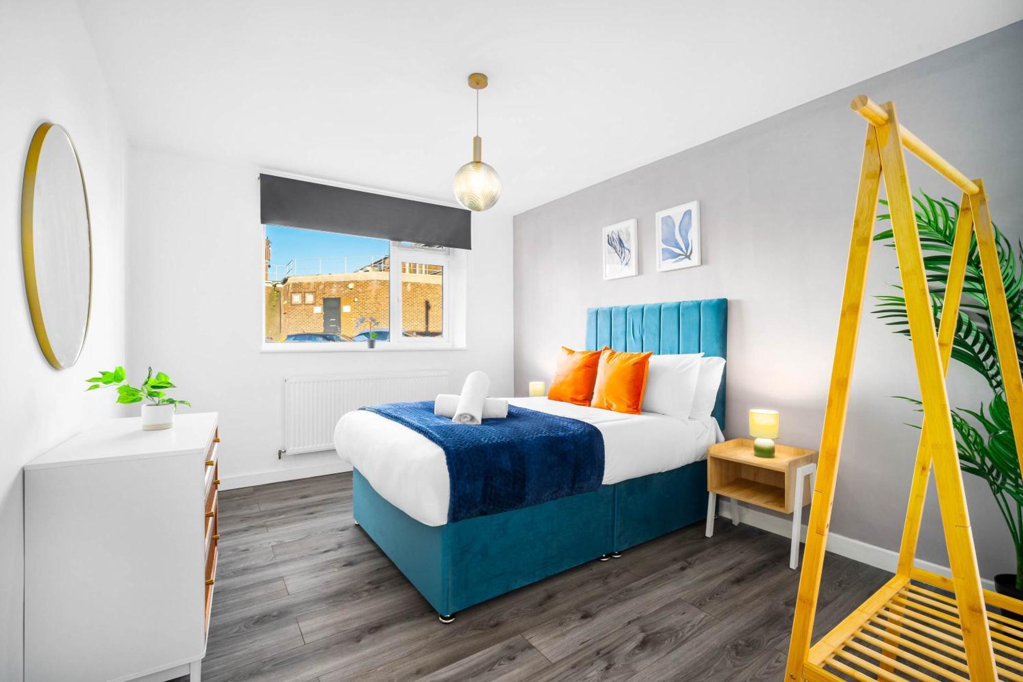 Modern Apartment - Cradley Heath - Top Rated - Netflix - Wifi - 1Mh スメスウィック エクステリア 写真